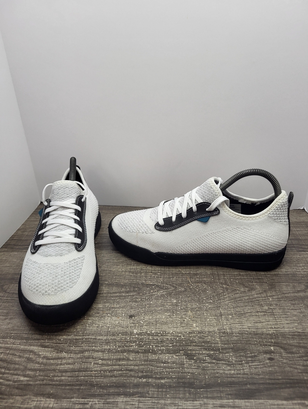 Vessi Weekend Sneaker Womens Size 8 Waterproof Shoes Black White Mens 7